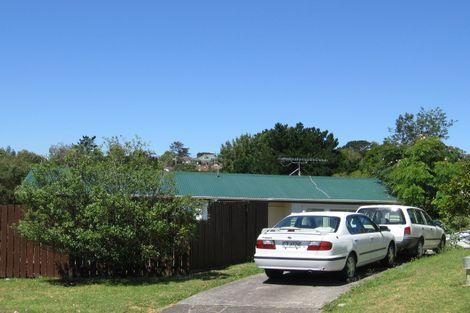 Photo of property in 19 Taurus Crescent, Beach Haven, Auckland, 0626