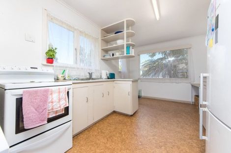 Photo of property in 50 Island Bay Road, Beach Haven, Auckland, 0626