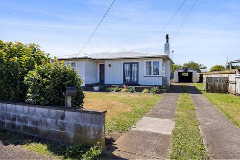 Photo of property in 8 Pacey Avenue, Hawera, 4610