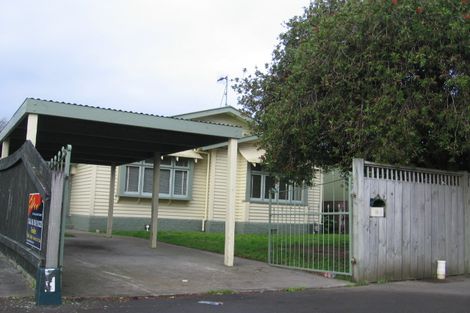 Photo of property in 81 Heretaunga Street, Palmerston North, 4414