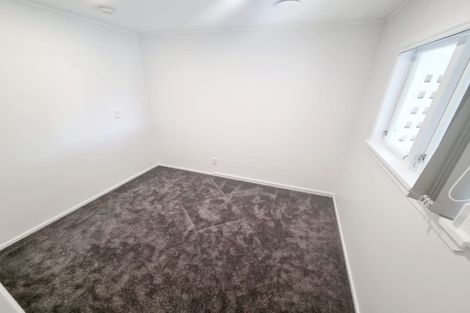 Photo of property in 2/99 Clovelly Road, Bucklands Beach, Auckland, 2012