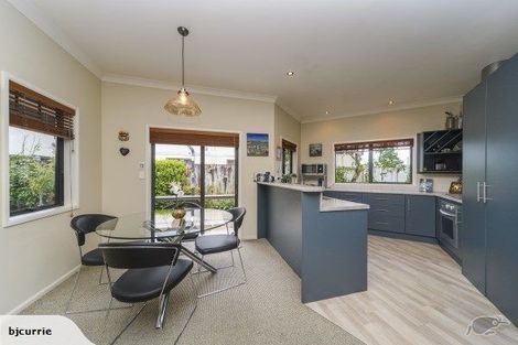 Photo of property in 45 Fitchett Street, Palmerston North, 4410