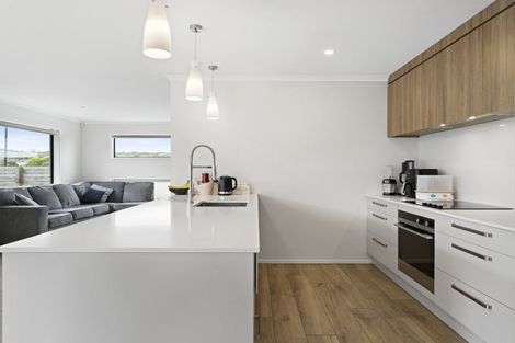 Photo of property in 27 Harriet Johnston Drive, Pokeno, 2402