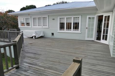 Photo of property in 8 Harrison Avenue, Belmont, Auckland, 0622