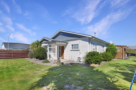 Photo of property in 8 Graham Street, Tinwald, Ashburton, 7700