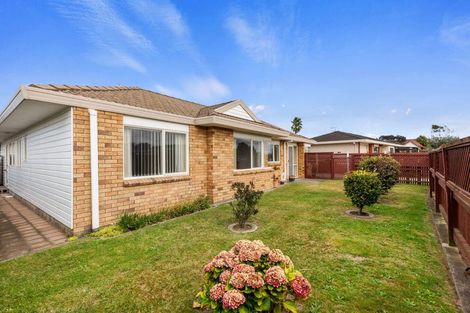 Photo of property in 64a Gloucester Road, Mount Maunganui, 3116