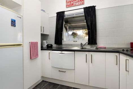 Photo of property in 1/24 Tasman Street, The Wood, Nelson, 7010