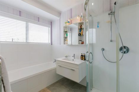 Photo of property in 1/13 Redwing Street, Browns Bay, Auckland, 0630