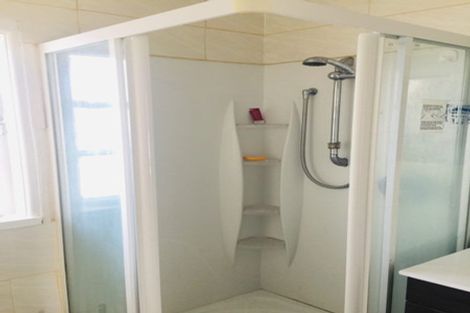 Photo of property in 1/11 Station Road, Takanini, 2112