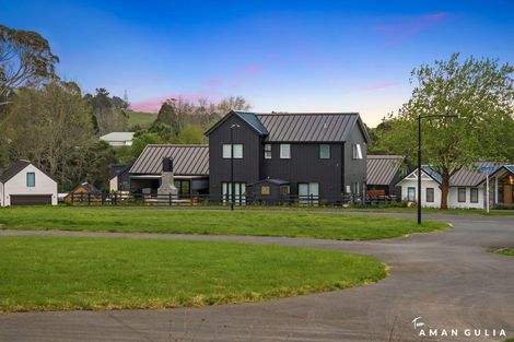 Photo of property in 4 Heda Loop, Whitford, 2571