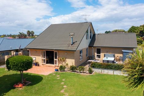 Photo of property in 67 Elsie Drive, Waiuku, 2123