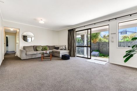 Photo of property in 4a Saint Lukes Place, Bader, Hamilton, 3206