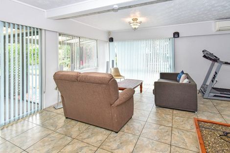 Photo of property in 81 Beeston Crescent, Manurewa, Auckland, 2102
