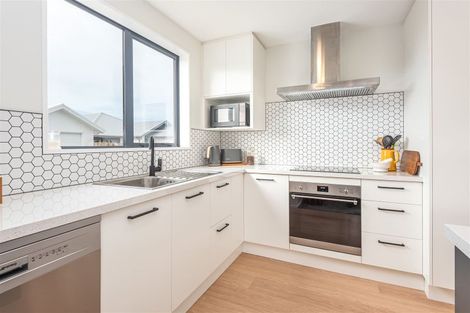 Photo of property in 21 Te Pakiaka Road, Pegasus, 7612