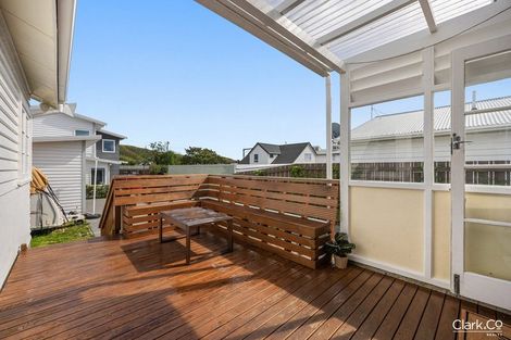 Photo of property in 29 Mana Esplanade, Paremata, Porirua, 5026