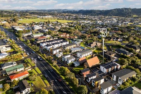 Photo of property in 360 Main Road, Huapai, Kumeu, 0810