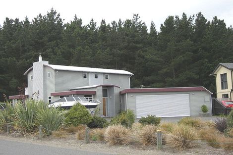 Photo of property in 574 Bower Avenue, Parklands, Christchurch, 8083