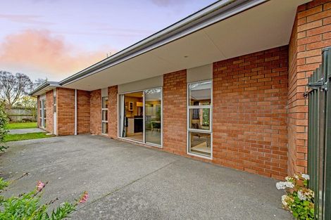 Photo of property in 79 Mokihi Gardens, Hillmorton, Christchurch, 8024