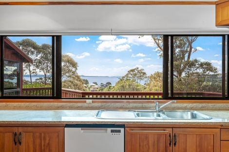 Photo of property in 47 Brixton Road, Manly, Whangaparaoa, 0930