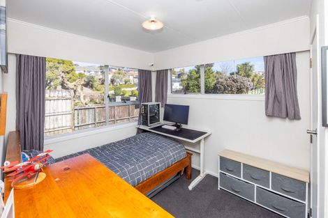 Photo of property in 23 Tattersfield Place, Dinsdale, Hamilton, 3204