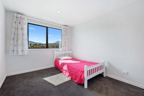Photo of property in 18 Mount Linton Avenue, Wanaka, 9305