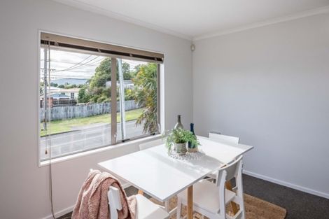 Photo of property in 52 Martin Road, Paraparaumu Beach, Paraparaumu, 5032