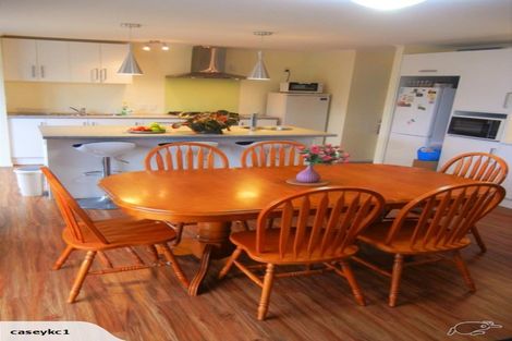 Photo of property in 3-3a Mana Avenue, Titahi Bay, Porirua, 5022