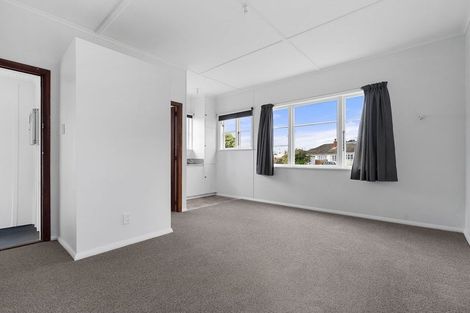 Photo of property in 10 Mcgregor Crescent, Masterton, 5810
