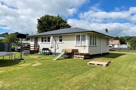 Photo of property in 19 Tawhana Street, Te Kuiti, 3910