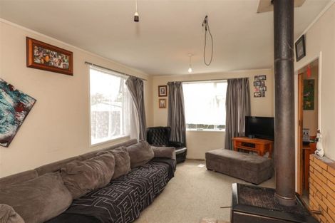 Photo of property in 2 Graham Place, Huntly, 3700