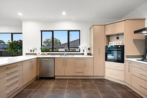 Photo of property in 392 Hukanui Road, Rototuna, Hamilton, 3210