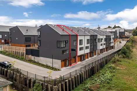 Photo of property in 58 Ara Mara Hua, Henderson, Auckland, 0612