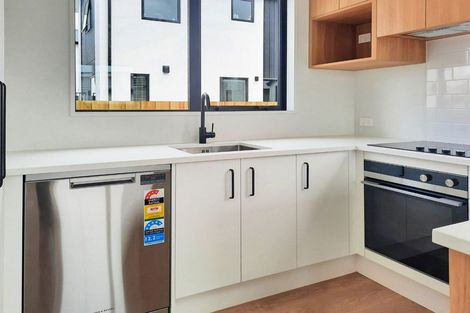 Photo of property in 60c Olliviers Road, Phillipstown, Christchurch, 8011