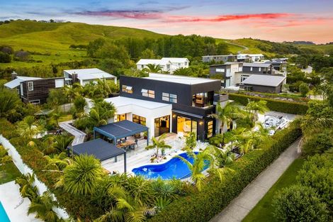 Photo of property in 243 Mangatawhiri Road, Omaha, Warkworth, 0986