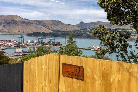 Photo of property in 21 Bridle Path, Lyttelton, 8082