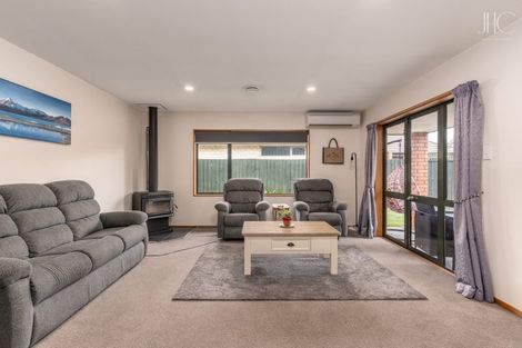 Photo of property in 45b Gladstone Road, Woodend, 7610