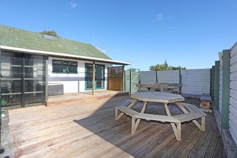 Photo of property in 138 Lethbridge Street, Feilding, 4702