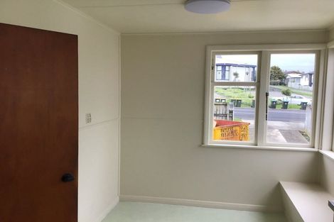 Photo of property in 97 Hillsborough Road, Hillsborough, Auckland, 1042