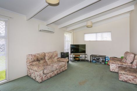 Photo of property in 7 Volante Avenue, Wattle Downs, Auckland, 2103