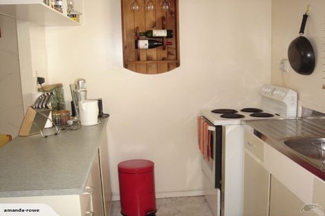 Photo of property in 21/125 Queens Drive, Lyall Bay, Wellington, 6022