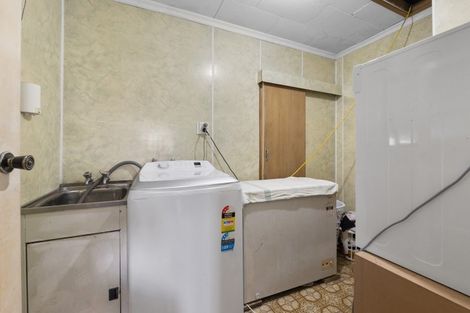 Photo of property in 86 Victoria Street, Kaponga, Hawera, 4679