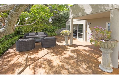 Photo of property in 3/39 Wade River Road, Stanmore Bay, Whangaparaoa, 0932