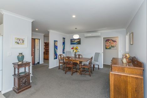 Photo of property in 129 Winchester Street, Levin, 5510