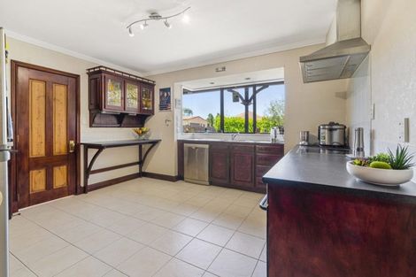 Photo of property in 71 St Annes Crescent, Wattle Downs, Auckland, 2103