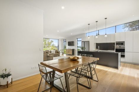 Photo of property in 17 Chatham Avenue, Paremoremo, Auckland, 0632