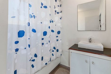 Photo of property in 18c Basley Road, Owhata, Rotorua, 3010