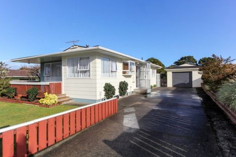 Photo of property in 44 Penrith Street, Westown, New Plymouth, 4310