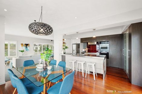 Photo of property in 1 Elgin Way, Khandallah, Wellington, 6035