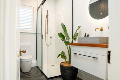 Photo of property in 247 Tinakori Road, Thorndon, Wellington, 6011