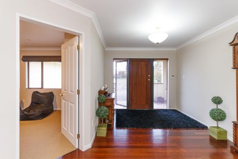 Photo of property in 45 Dobsons Lane, Kelvin Grove, Palmerston North, 4470